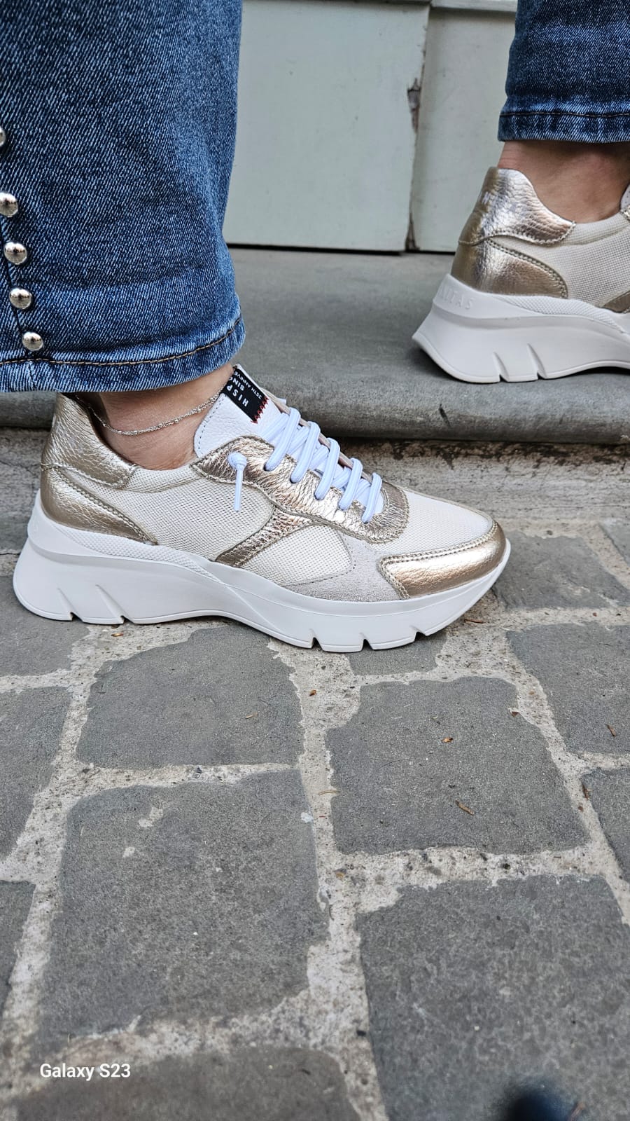 SNEAKER MADRID