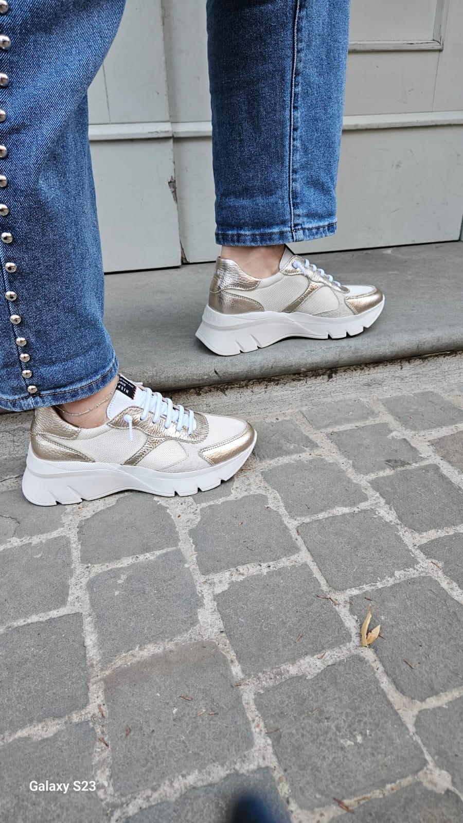 SNEAKER MADRID